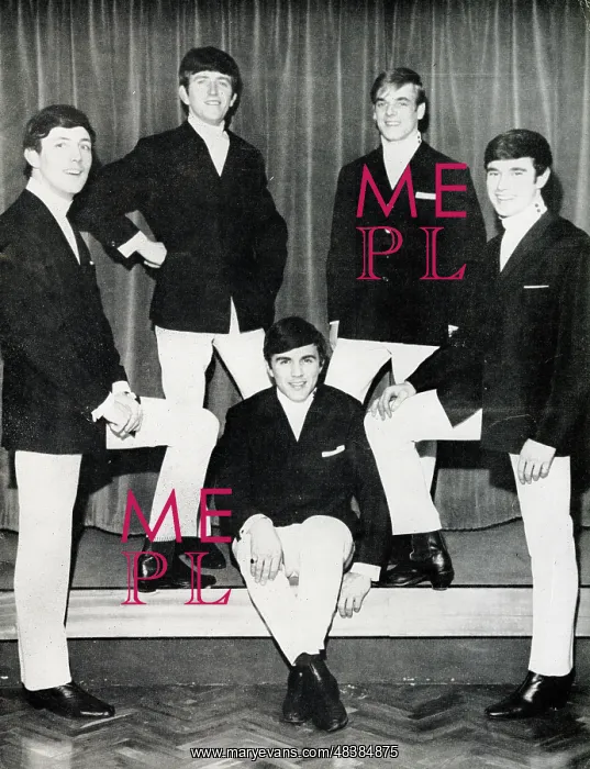  : The Dave Clark Five, British pop group