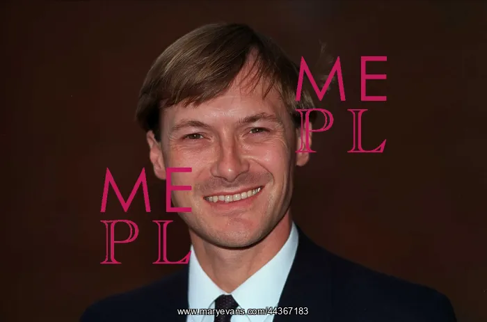  : David Amess MP