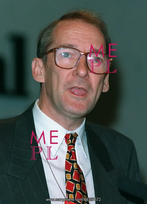  : David Bellotti