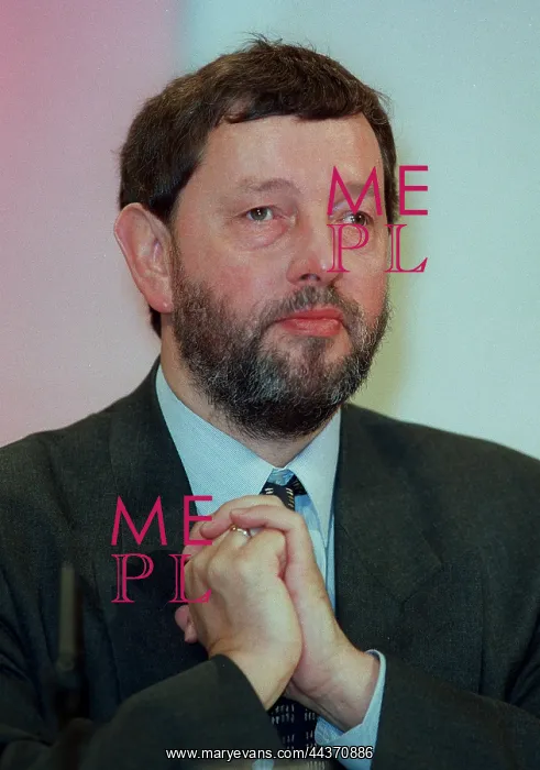  : David Blunkett MP