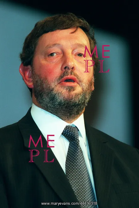  : David Blunkett MP