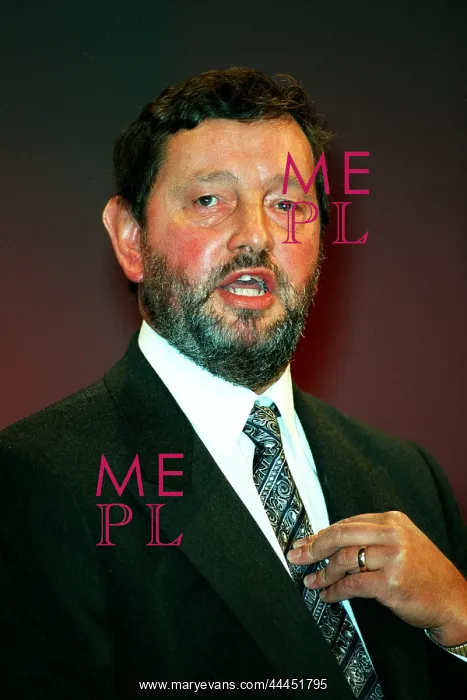  : David Blunkett MP