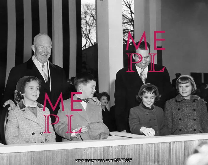 : David Eisenhower next to the girl her would marry : David Eisenhower next to the girl her would marry