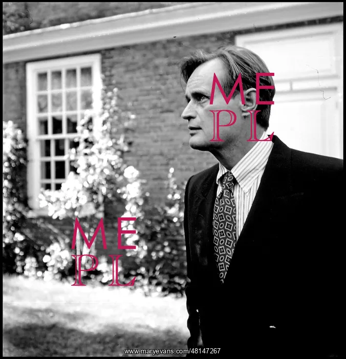: David McCallum - Scottish actor : David McCallum - Scottish actor