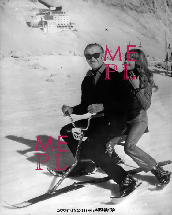 : David Niven and Christine Schuberth in the snow : David Niven and Christine Schuberth in the snow