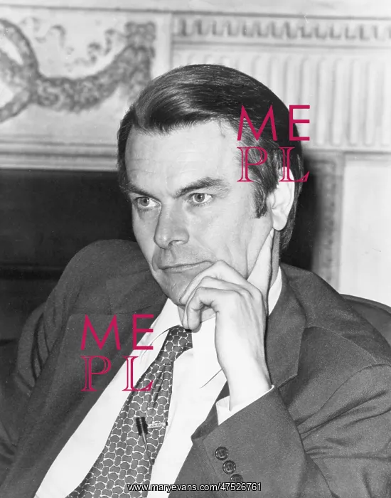 : David Owen, Labour and SDP politician : David Owen, Labour and SDP politician
