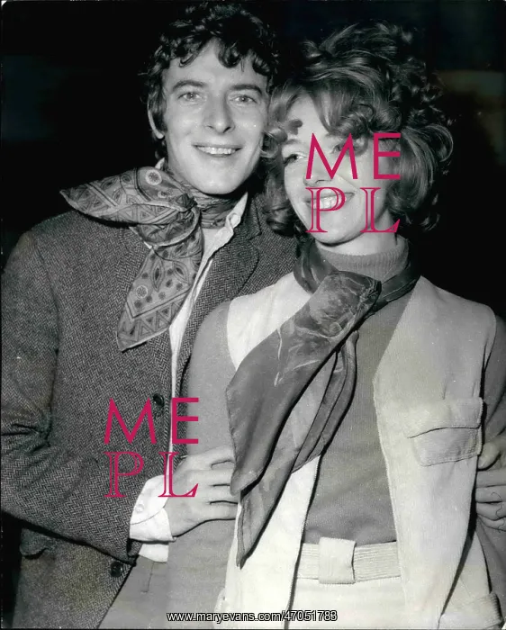 : David and Susan Baxter, actors, after their wedding : David and Susan Baxter, actors, after their wedding
