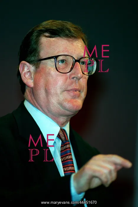  : David Trimble