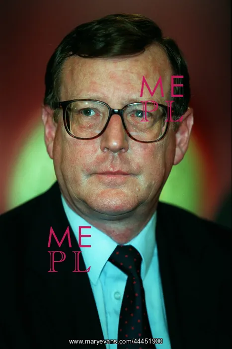  : David Trimble