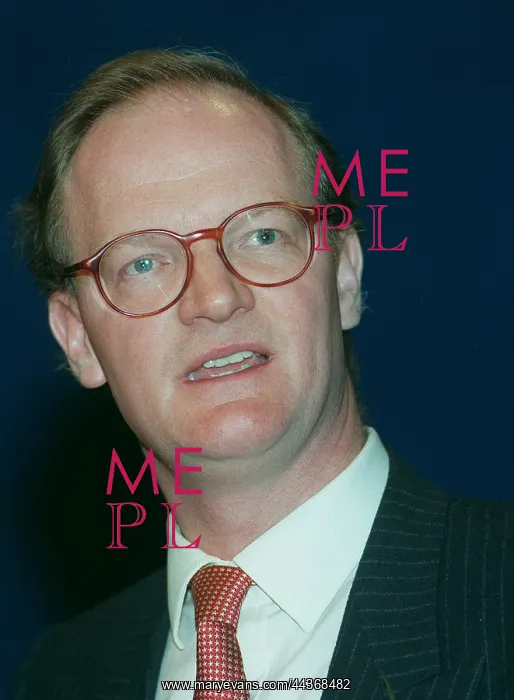  : David Willets MP