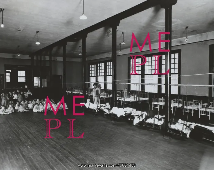  : Daycare. Children of various ages at a daycare facility