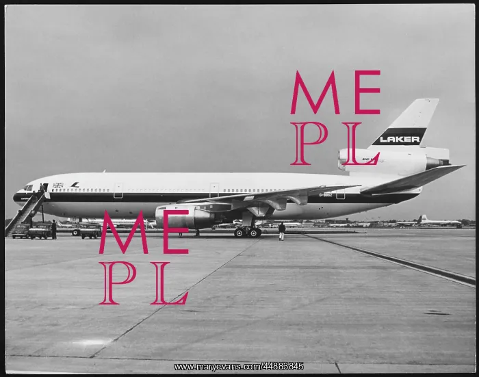 : DC-10 Laker Skytrain at Gatwick Airport : DC-10 Laker Skytrain at Gatwick Airport