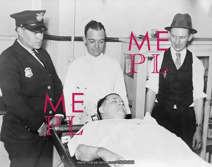: Dead body of Charles Pretty Boy Floyd ? : Dead body of Charles Pretty Boy Floyd ?