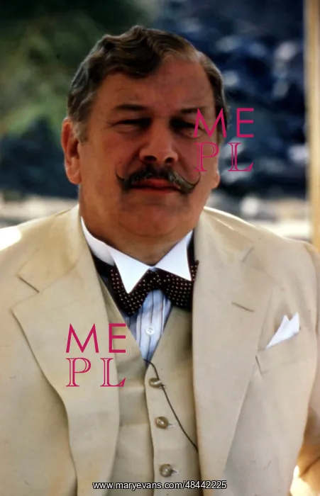 : DEATH ON THE NILE : DEATH ON THE NILE