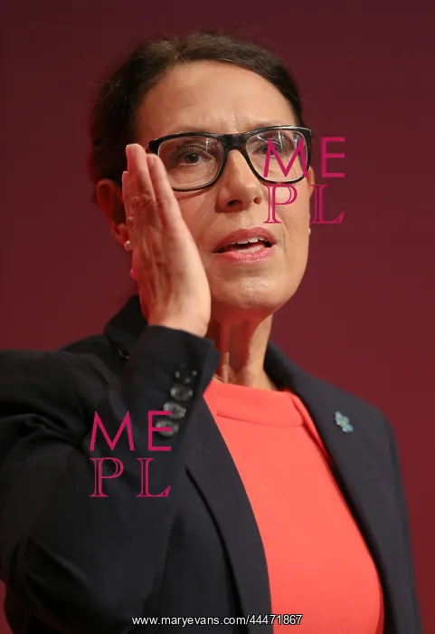 : Debbie Abrahams MP : Debbie Abrahams MP