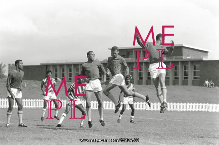 : December 13 1964 - High Flying ballet act. These three : December 13 1964 - High Flying ballet act. These three