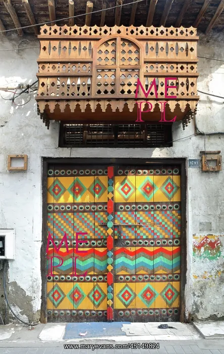 : Decorated door, Muharraq, Bahrain : Decorated door, Muharraq, Bahrain