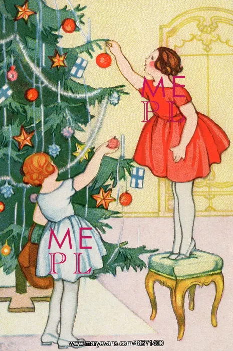 : Decorating the Christmas tree : Decorating the Christmas tree
