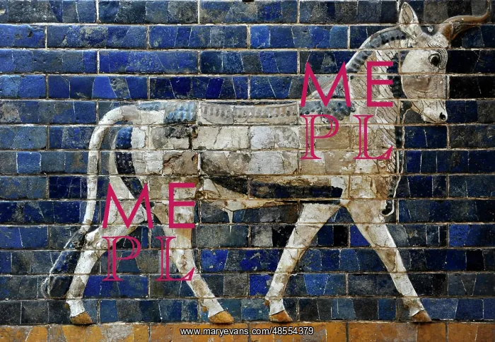 : Decoration with aurochs and dragons in the Ishtar Gate. 6th : Decoration with aurochs and dragons in the Ishtar Gate. 6th