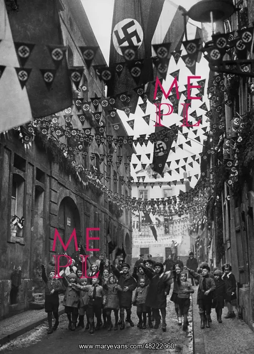 : Decorations for Hitler's birthday, 1934 : Decorations for Hitler's birthday, 1934