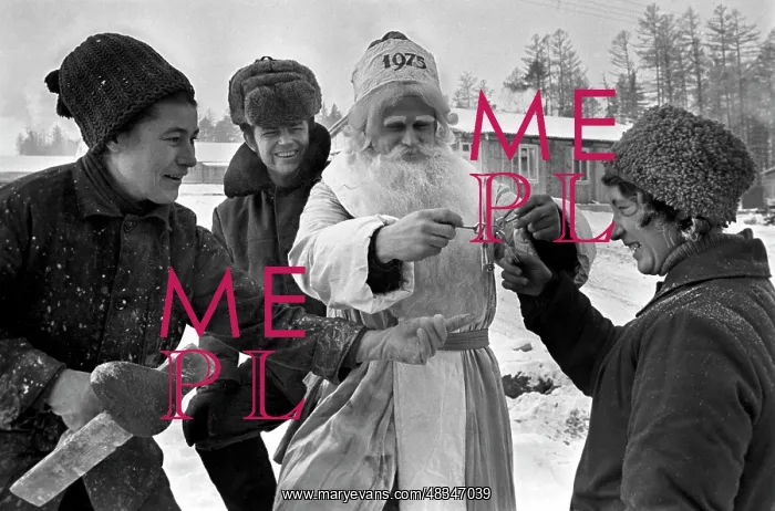 : Ded Moroz on the Baikal-Amur-Mainline, 1974 : Ded Moroz on the Baikal-Amur-Mainline, 1974