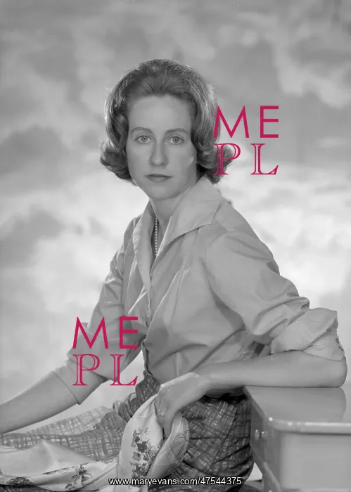  : Deirdre Handcock