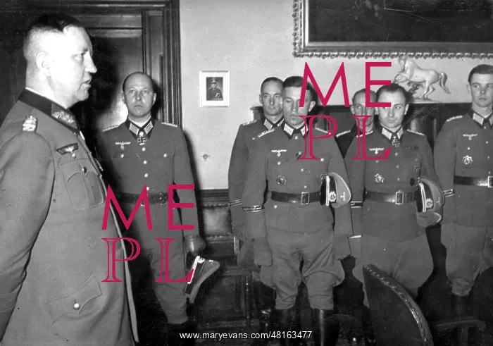 : Front delegation of the division Grossdeutschland in Berli : Front delegation of the division Grossdeutschland in Berli
