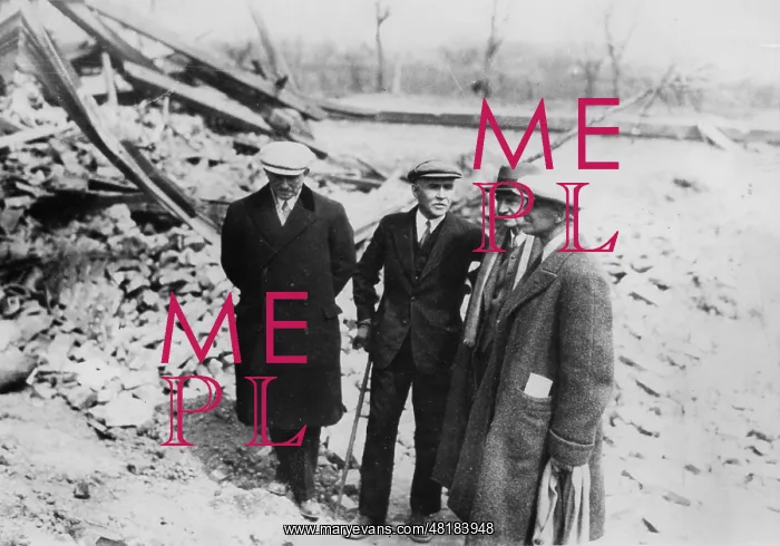 : A delegation of the League of Nations when visiting the batt : A delegation of the League of Nations when visiting the batt