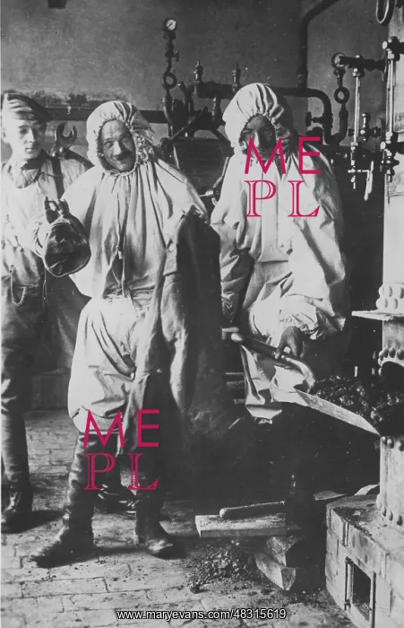 : Delousing facility - Eastern Front, 1917 : Delousing facility - Eastern Front, 1917