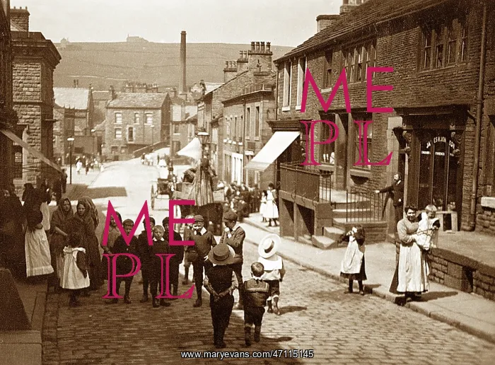  : Delph King Street early 1900s
