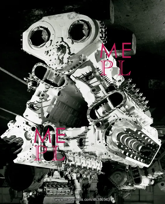  : Deltic D18 engine, triangle