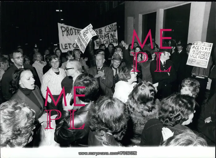 : Demonstration against child abuse, London : Demonstration against child abuse, London