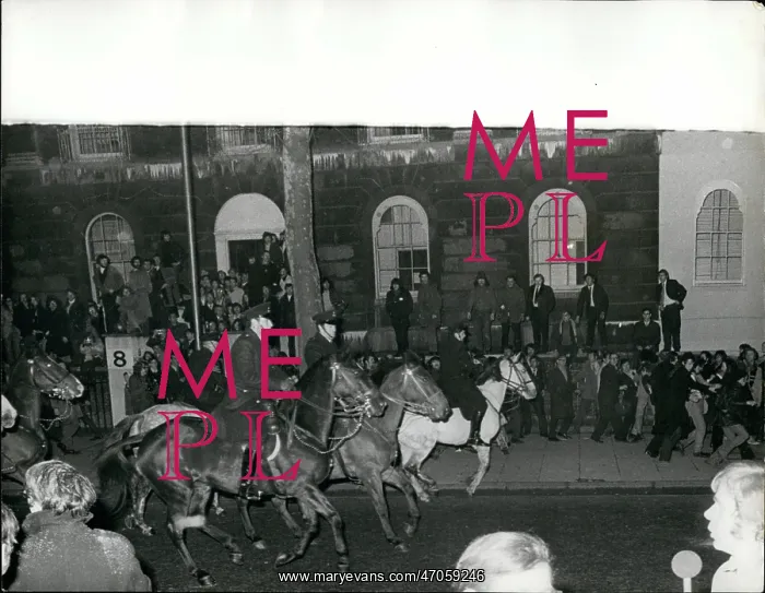 : Demonstration and clash in Whitehall, London : Demonstration and clash in Whitehall, London