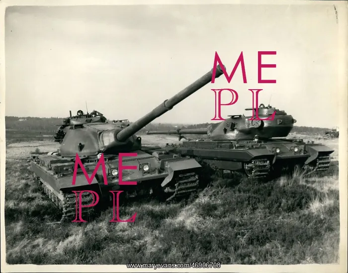 : Demonstration of Conqueror tank, Chobham, Surrey : Demonstration of Conqueror tank, Chobham, Surrey