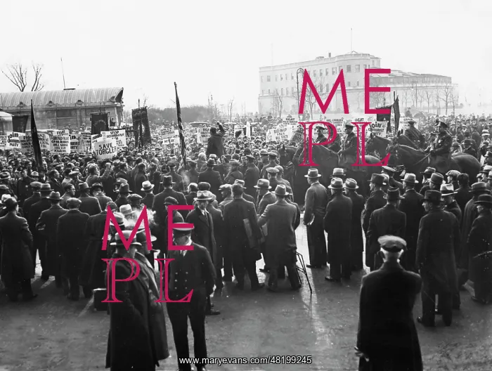 : Demonstration in front of the german consulate in New York : Demonstration in front of the german consulate in New York