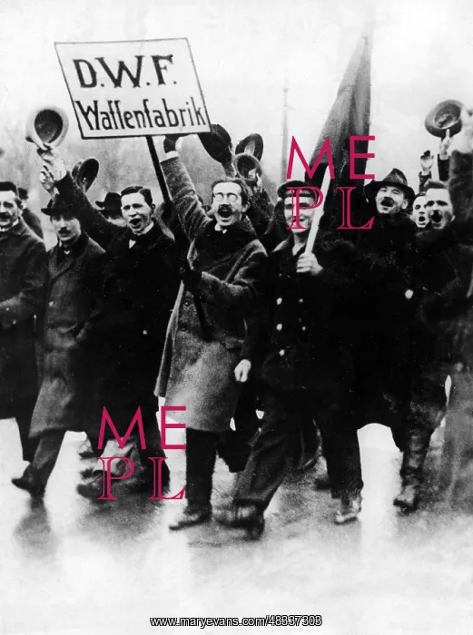 : Demonstration of German workers by Berlin, 1918 : Demonstration of German workers by Berlin, 1918