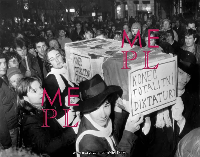 : Demonstration - happening - students : Demonstration - happening - students