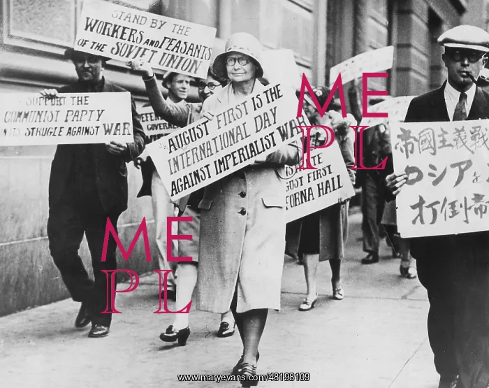 : Demonstration against imperialism and war in San Francisco : Demonstration against imperialism and war in San Francisco