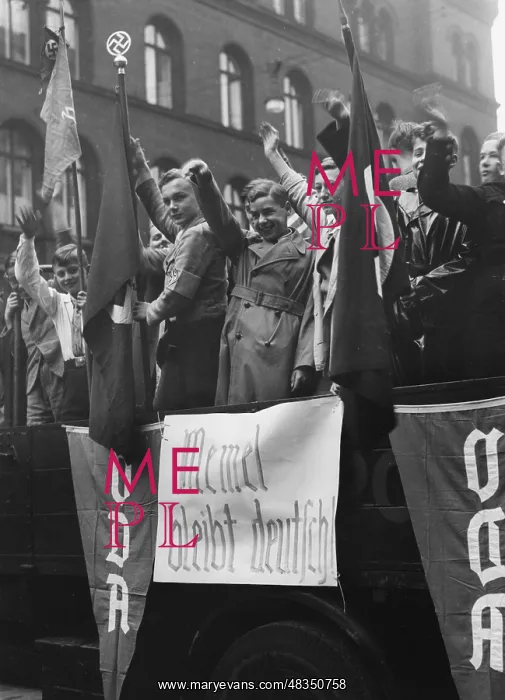 : Demonstration for the Memel Territory, 1935 : Demonstration for the Memel Territory, 1935