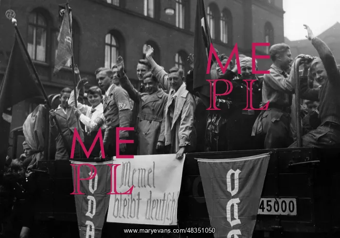 : Demonstration for the Memel Territory, 1935 : Demonstration for the Memel Territory, 1935