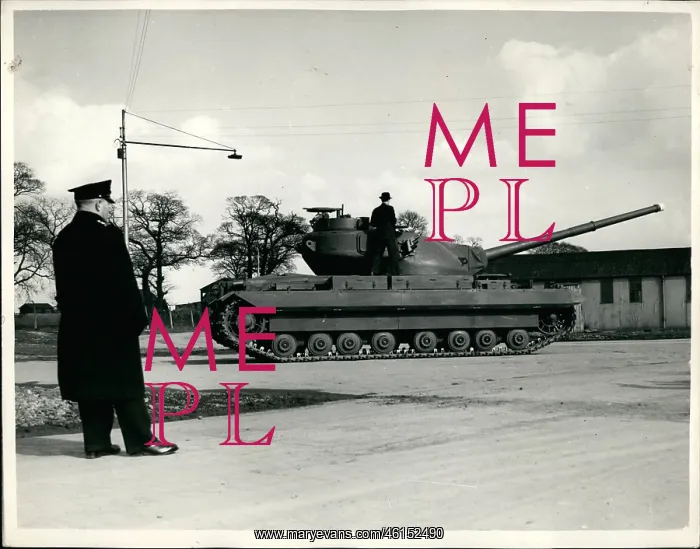 : Demonstration of new heavy gun tank, The Conqueror : Demonstration of new heavy gun tank, The Conqueror