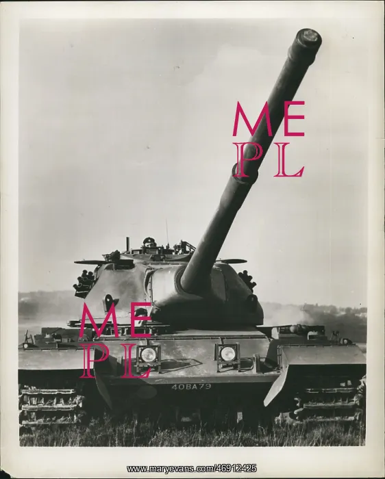: Demonstration of new heavy gun tank, The Conqueror : Demonstration of new heavy gun tank, The Conqueror