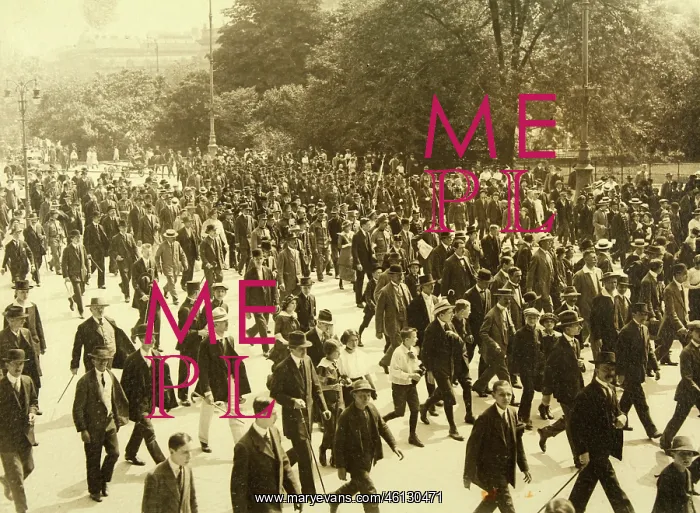 : Demonstration on Ring road in Vienna in front : Demonstration on Ring road in Vienna in front