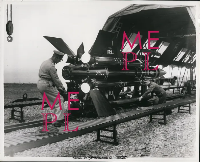 : Demonstration of Thunderbird surface to air weapon system : Demonstration of Thunderbird surface to air weapon system