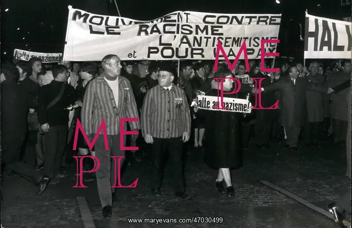 : Demonstration by former WW2 deportees in Paris : Demonstration by former WW2 deportees in Paris