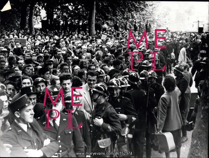 : Demonstrations : Demonstrations
