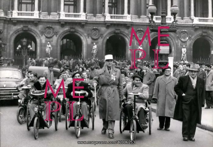 : Demonstrations : Demonstrations