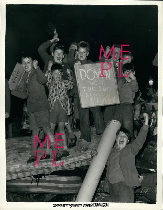  : Demonstrations