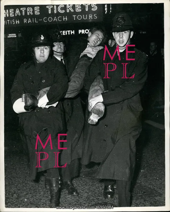  : Demonstrations