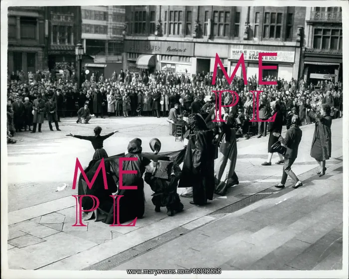 : Demonstrations : Demonstrations